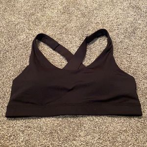NWOT Black Criss Cross Old Navy Sports Bra